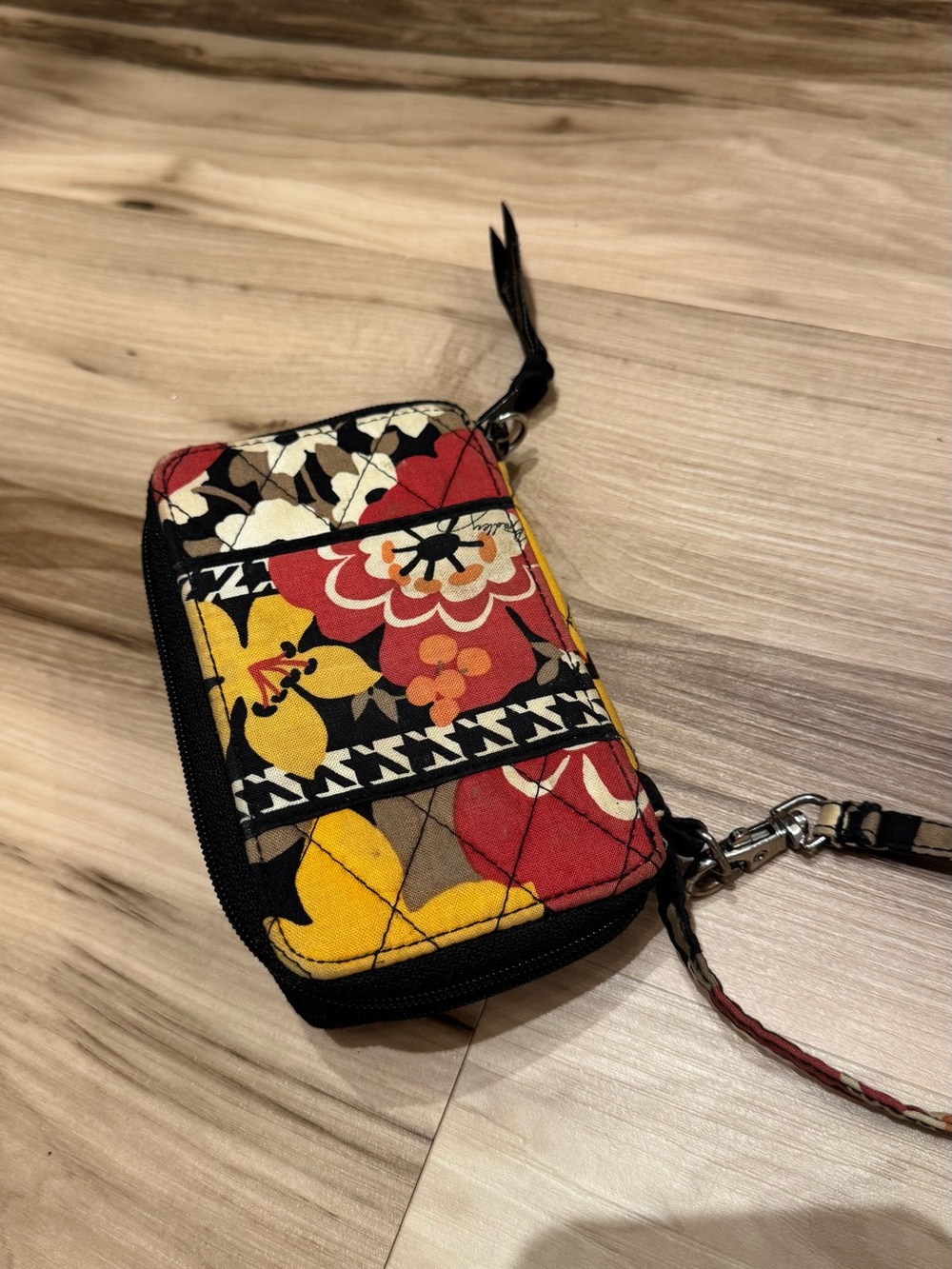 Vera Bradley Carry it All Wristlet Wallet - Bittersweet retired pattern
